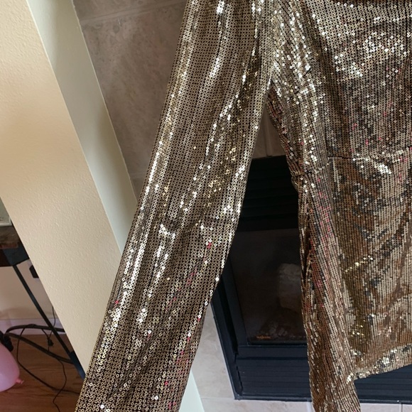 Omg gorgeous sequins dress - Picture 5 of 9